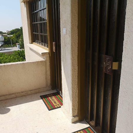 Christos Apartments Dhrousha Екстериор снимка