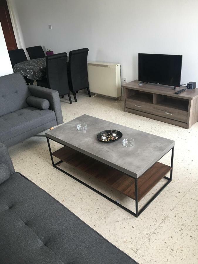 Christos Apartments Dhrousha Екстериор снимка