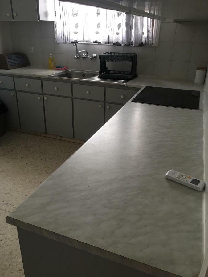 Christos Apartments Dhrousha Екстериор снимка