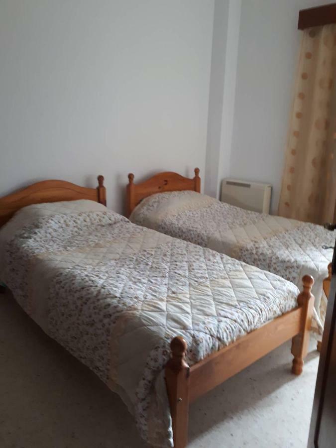 Christos Apartments Dhrousha Екстериор снимка